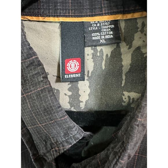 Elements Men's Long Sleeve Button Down Skater Top Trapper Creek, Size XL - Picture 2 of 3